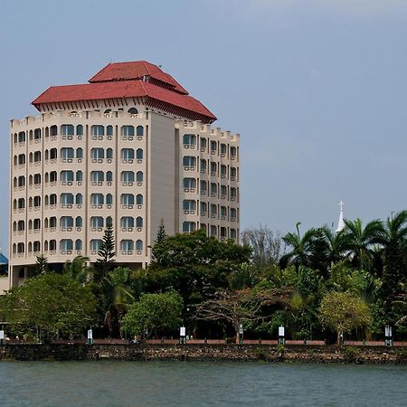 Vivanta Ernakulam, Marine Drive Kochi Exterior photo